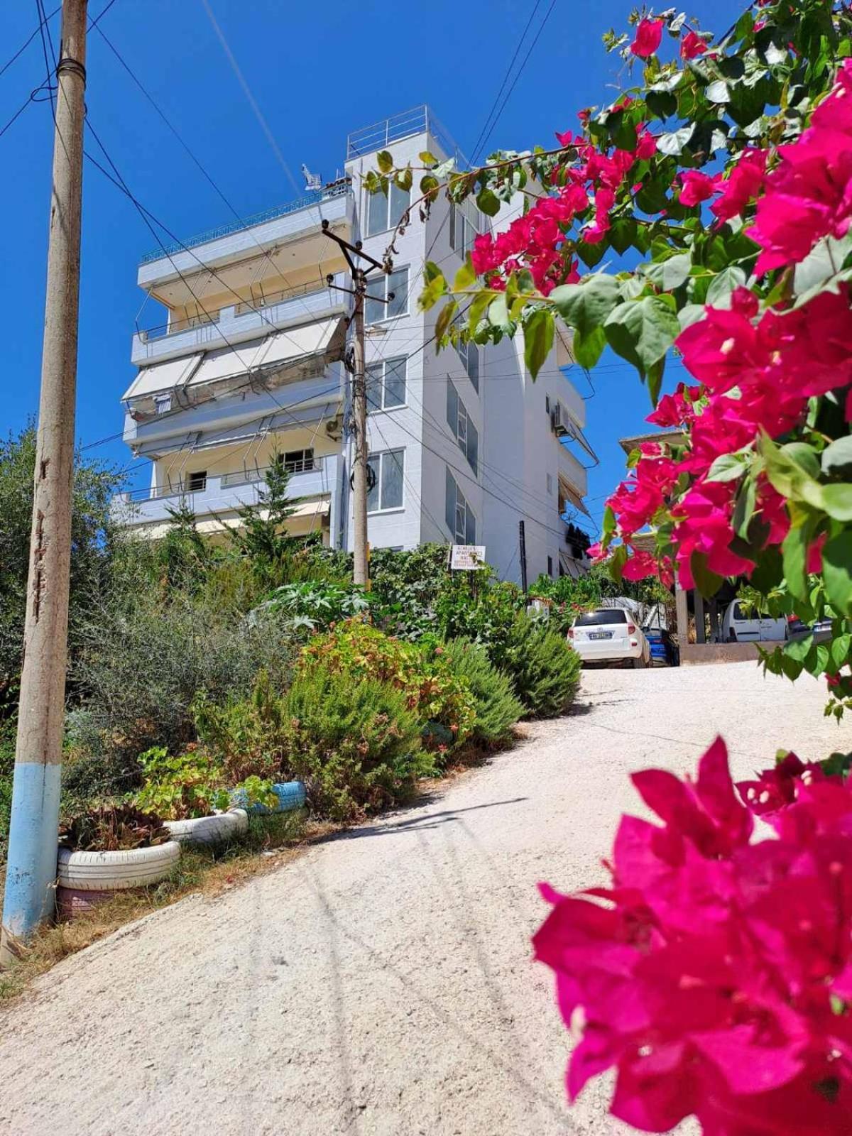 Achilles Apartments Sarandë Exterior foto
